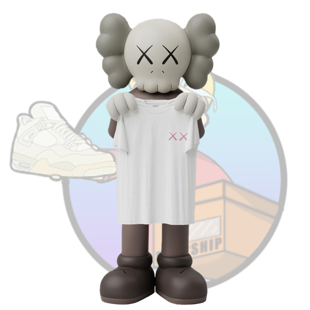 UNIQLO X KAWS TEE